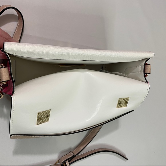 Spring Feather with Pink, Tan & White Handbag - Picture 5 of 9